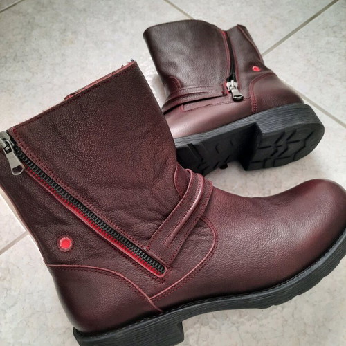 Leather ankle boots Bordeaux like new, size 37 Fratelli Robinson