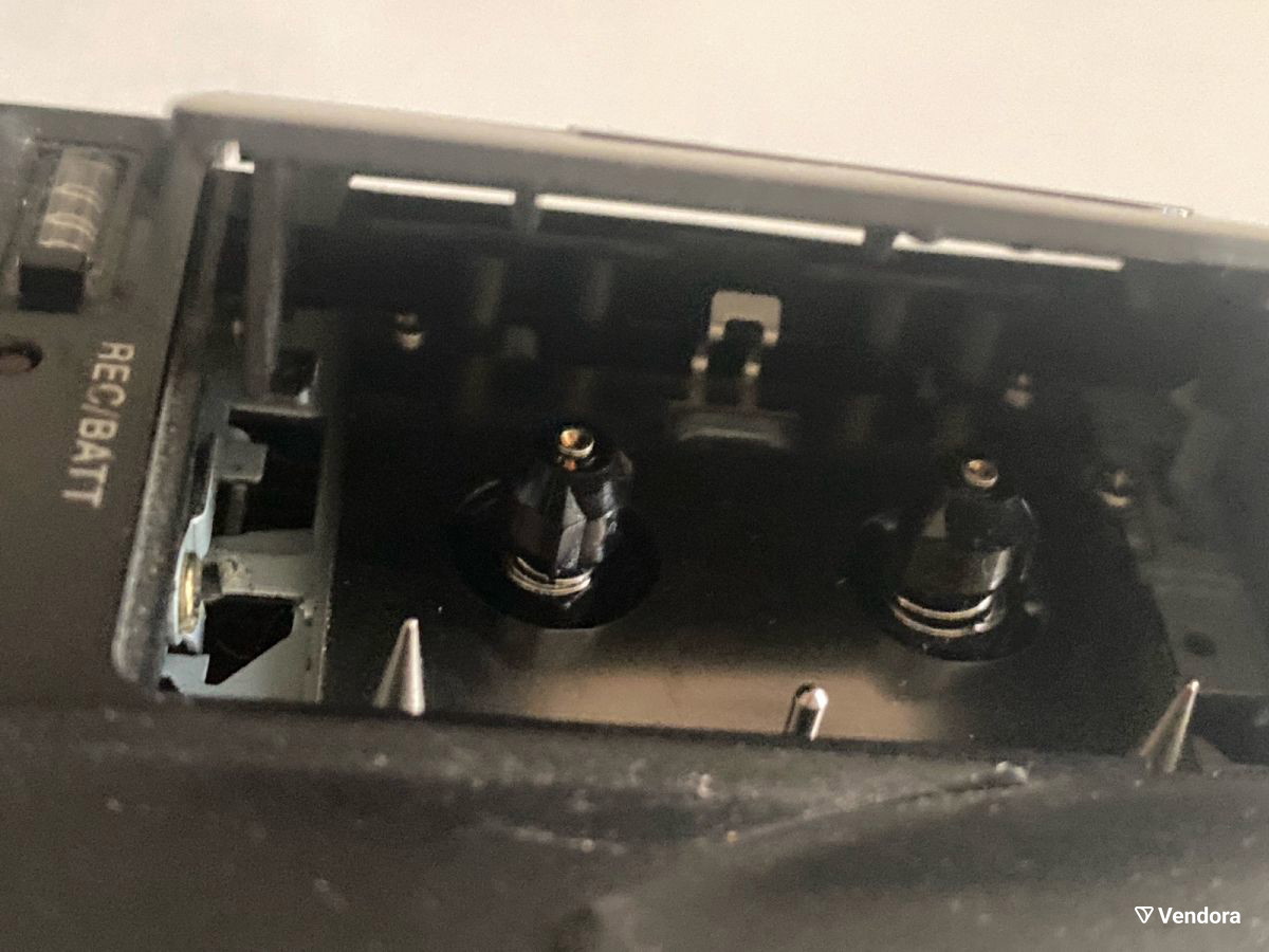 Παλιό Δημοσιογραφικό μαγνητόφωνο Lervia KH… € 65,00 Vendora