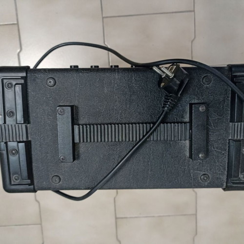Elephant EG-60R guitar amplifier