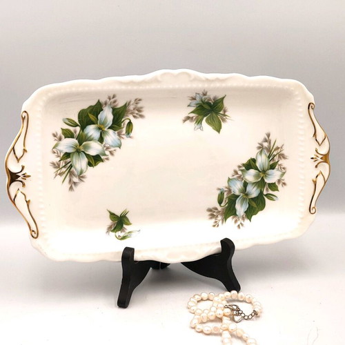 Royal Albert Trillium porcelain platter like new