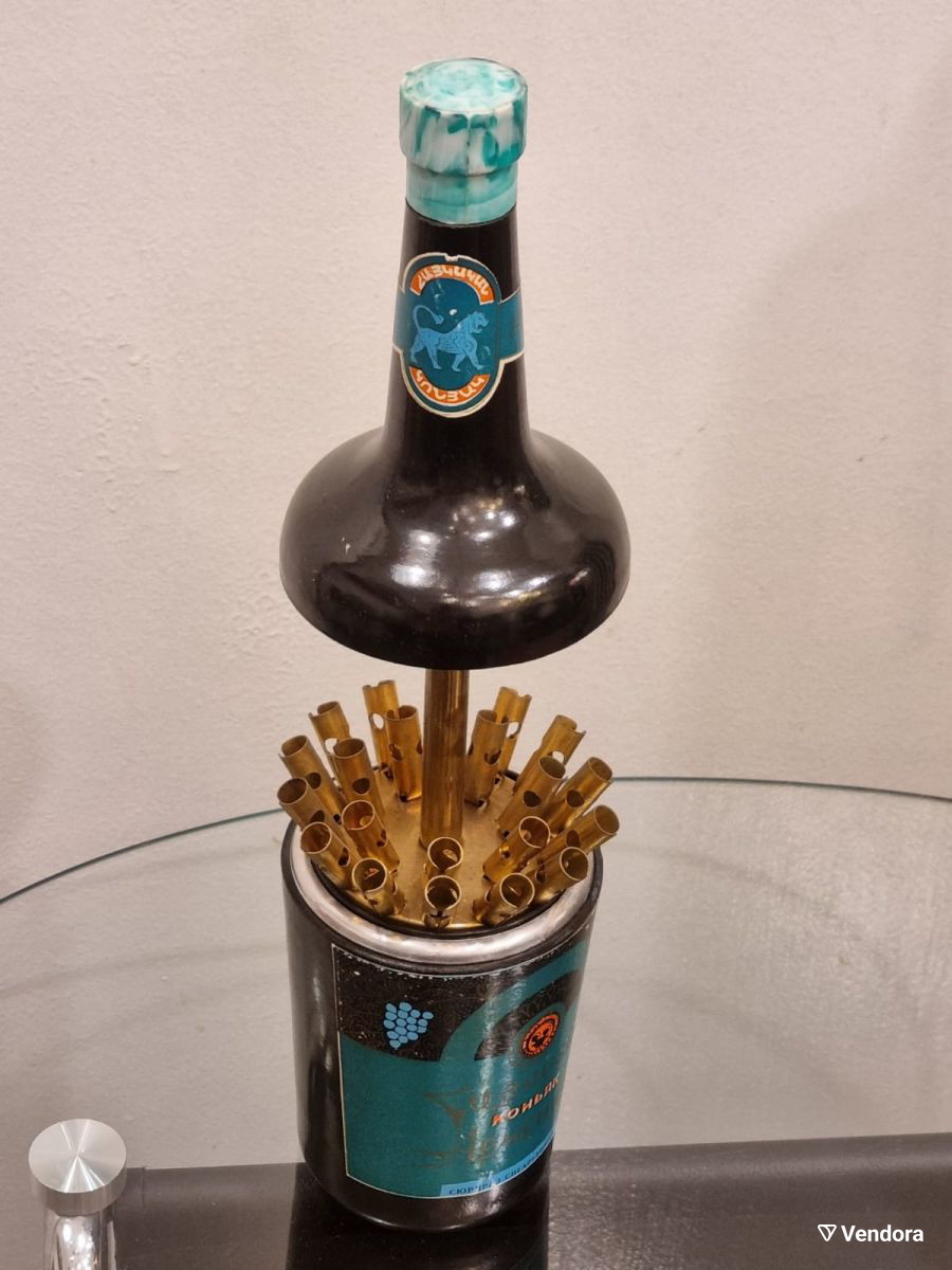 Vintage cigarette dispenser storage box… - € 40,00