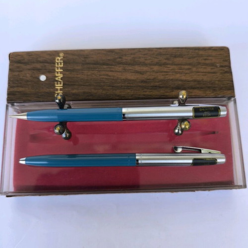 Sheaffer 440 set pen and mechanical pencil like new, blue navy