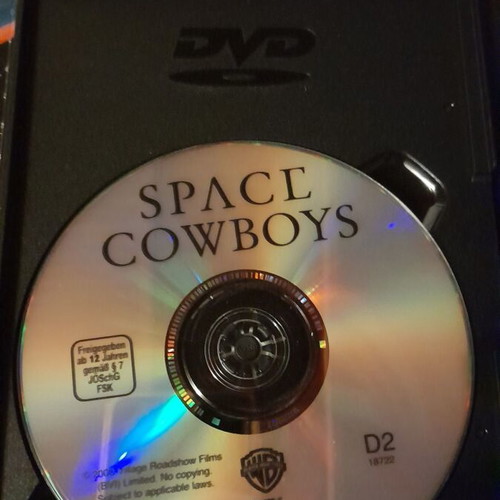 Space Cowboys DVD like new, action with subtitles