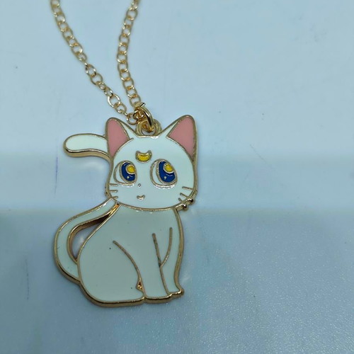 Sailor Moon Artemis White Cat Necklace with Gold Chain like new