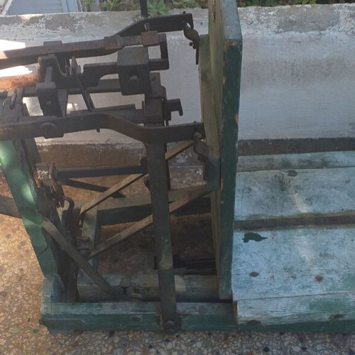 Wenda 150 kg scale old, as found in storage