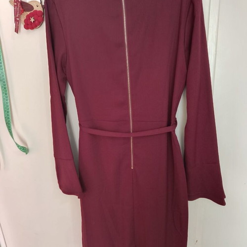 Doca bodycon dress red wine like new, size M