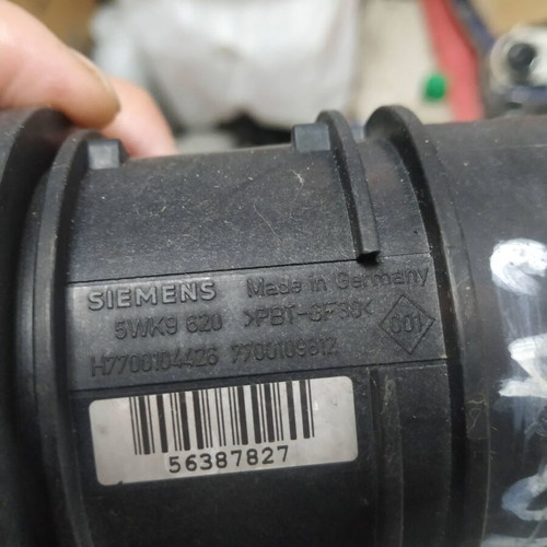 Debimeter Scenic 1.9 DCI 120 h.p. 5WK9 620 used