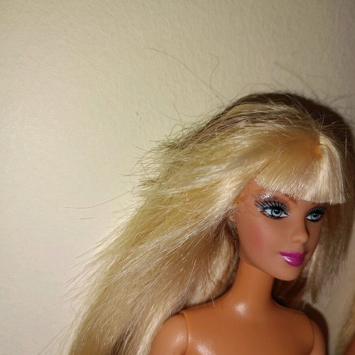 Barbie dolls used, pack of 3 with minor defects