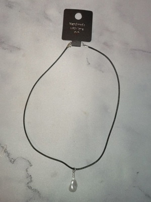 Handmade magic necklace new, black and white