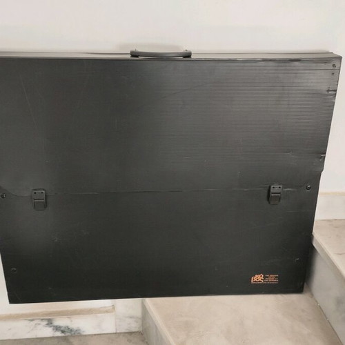 Parallilo PL-101 Professional Drawing Board like new with parallel ruler and hard case