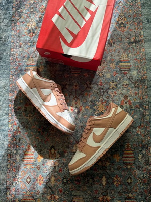 Nike Dunk Low Rose Whisper new athletic shoes size 44