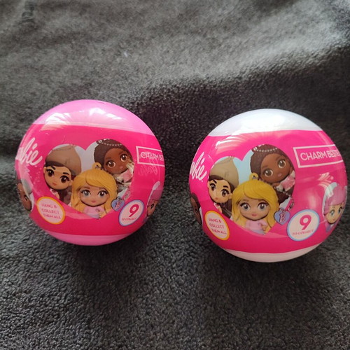 Barbie Charm Besties closed ball new with figure keychains