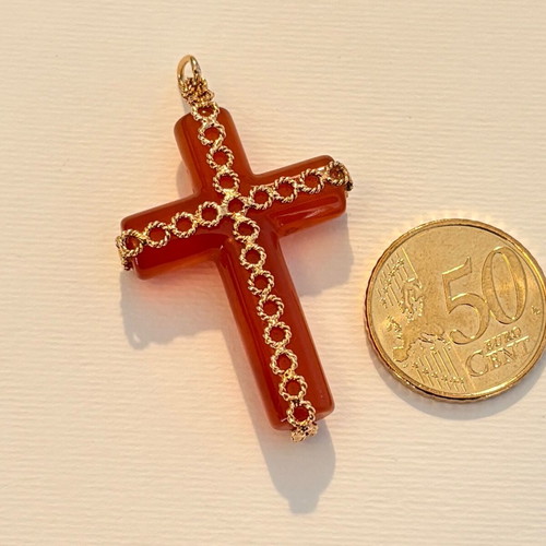 Carnelian cross set in 18k gold like new