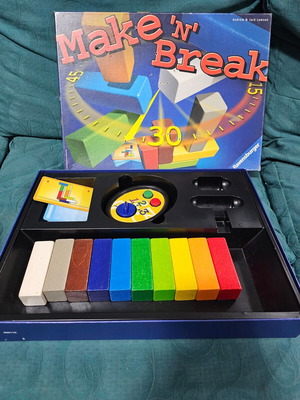 Make N Break board game used, missing one die and hourglass