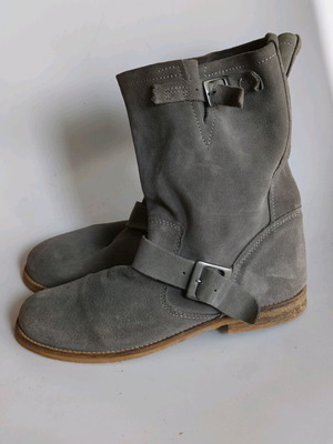 Biker boots suede Hush Puppies like new, gray