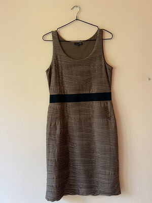 Brown dress with elastic waist size S by exclusive by Lara like new