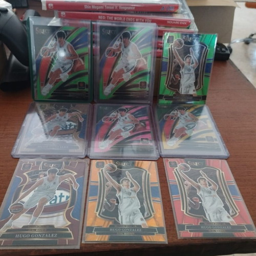 Hugo Gonzalez numbered Panini basketball card lot