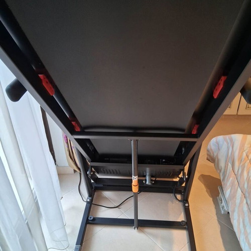 York Fitness T700 Treadmill like new