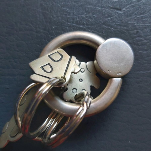 Keychain like new, silver