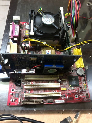 Complete motherboards used, pack of 478 with RAM, graphics cards and processors