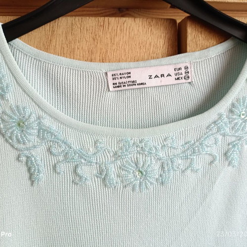Zara turquoise knitted top with embroidery like new, size M