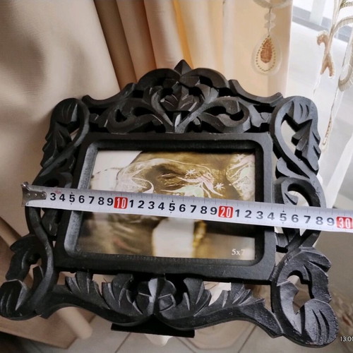 Handmade mango wood frame like new, inspired by Kashmir design