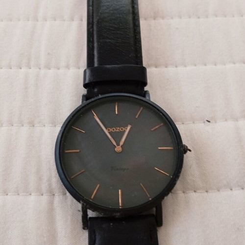 Oozoo unisex watch vintage series, like new, black leather strap