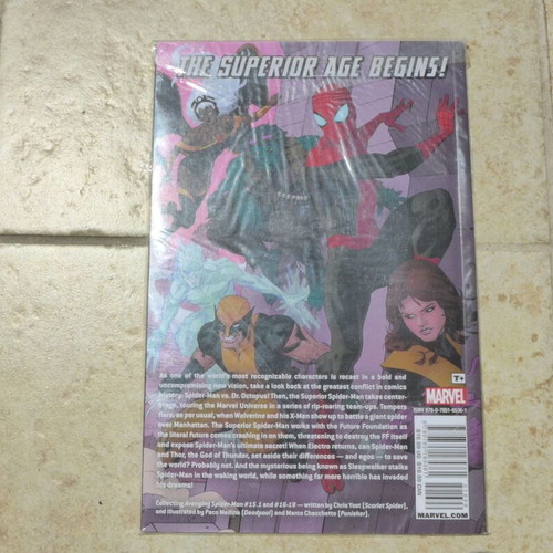 Superior Spider-Man Team-Up ''Superiority Complex'' like new, issues 15.1 16-19