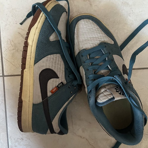 Nike Dunk Low sneakers used, blue and turquoise, size 38
