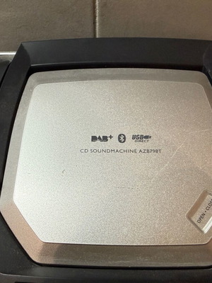 Boombox Philips μεταχειρισμένο με Bluetooth, CD και USB player, κασέτα μη λειτουργική