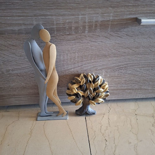 Decorative home set like new in gold, gray and black tones