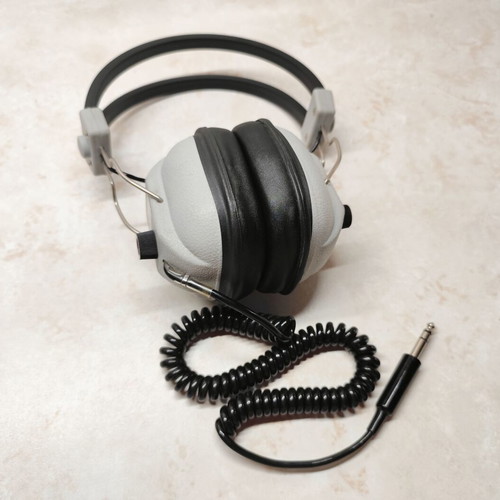 Tatchuen MD-802V vintage dynamic stereo headphones used, wired