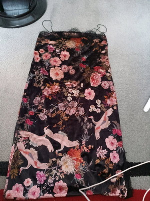 Stradivarius women's velvet dress large like new
