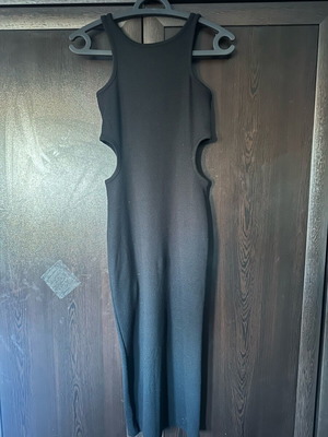 Stradivarius long dress black like new with side cutouts