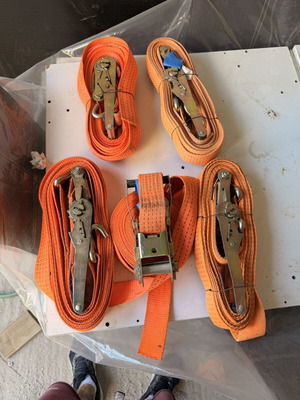 Straps like new