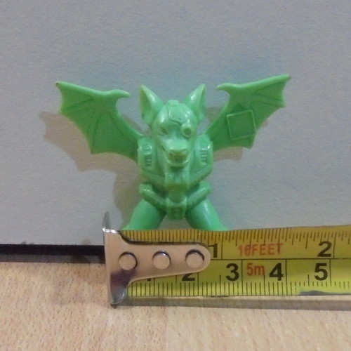 Battle Beast Blitzkrieg Bat #12 light green used without hands and weapon Takara Hasbro 1986