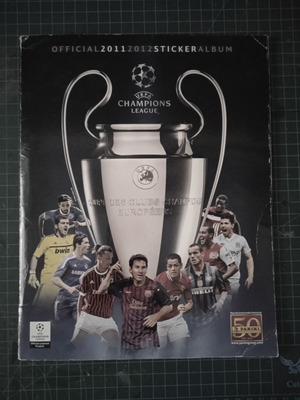 Panini album UEFA Champions League 2011-2012 μεταχειρισμένο, συμπληρωμένο 70%