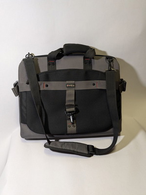 Sentio Shoulder / Hand Bag for 17.3" Laptop used, gray