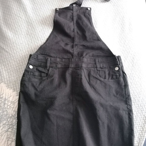 Salopette skirt black like new, size M