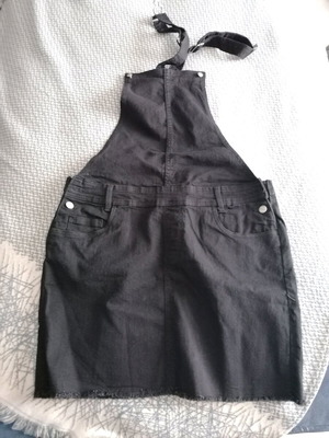 Salopette skirt black like new, size M