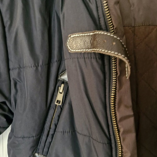 Lapin jacket for boy size 6-7 like new