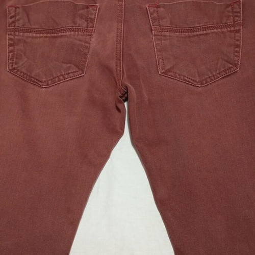 Men's burgundy jeans like new, size 32