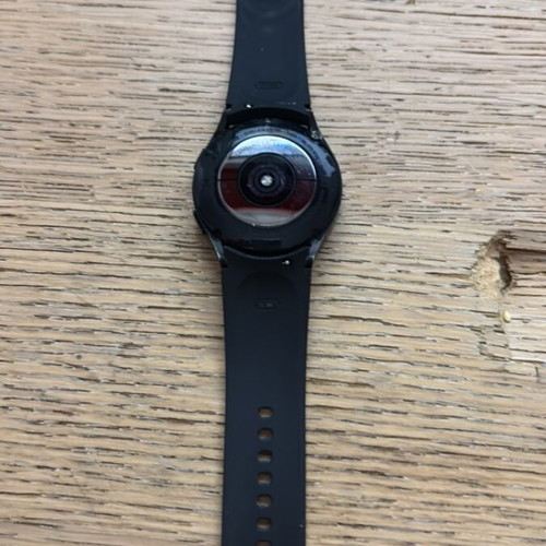 Galaxy Watch 4 used with small scratch on screen