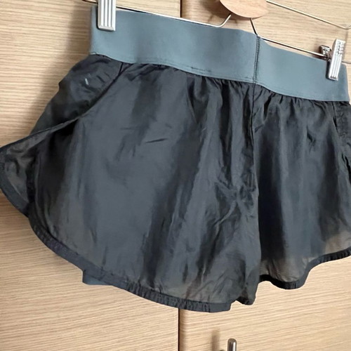 H&M athletic shorts used, gray, size XS 34