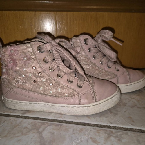 Geox ankle boots with flowers size 29 like new pink