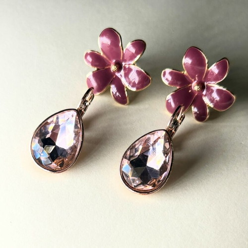 Two pairs of earrings in purple and pink shades, like new