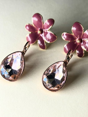Two pairs of earrings in purple and pink shades, like new