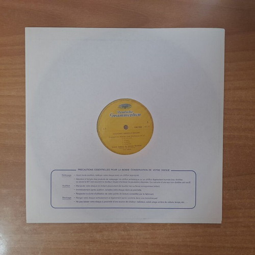 W.A. Mozart Concertos Pour Piano Et Orchestre vinyl record