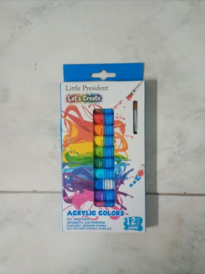 Tempera paints new, multicolored set