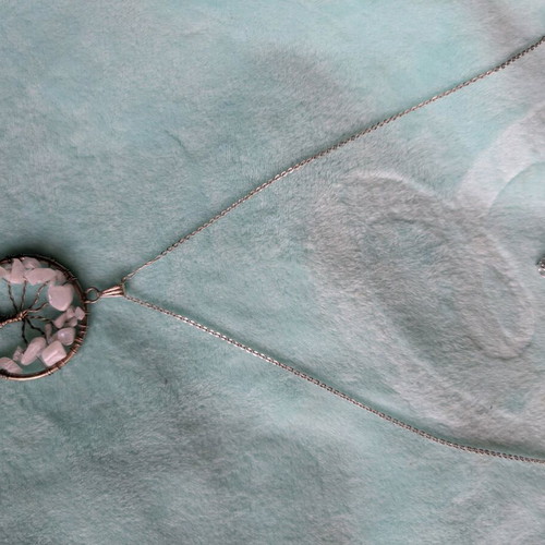 Necklace pendant like new with natural stones